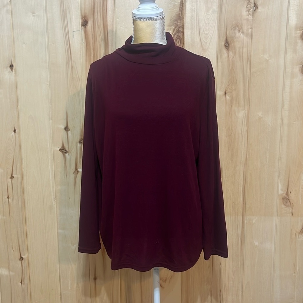 She + Sky Maroon Open Back Turtleneck‎ Sweater Size L
